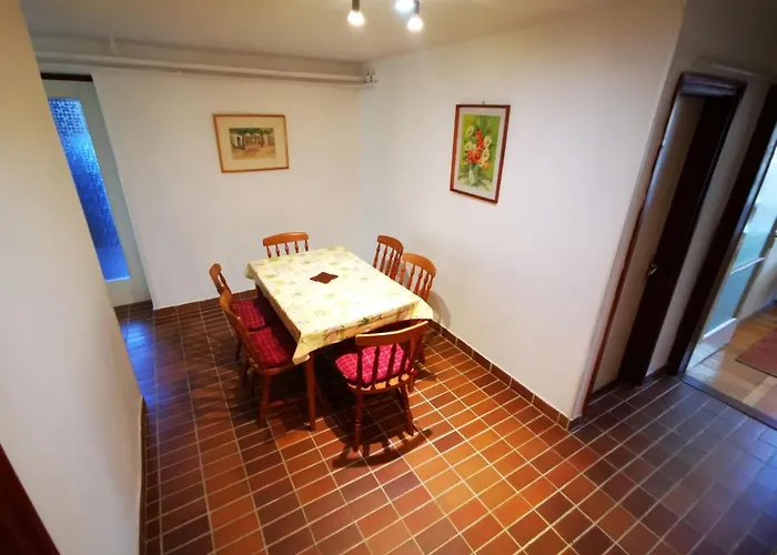 Tuenderi Csalados Apartmanok