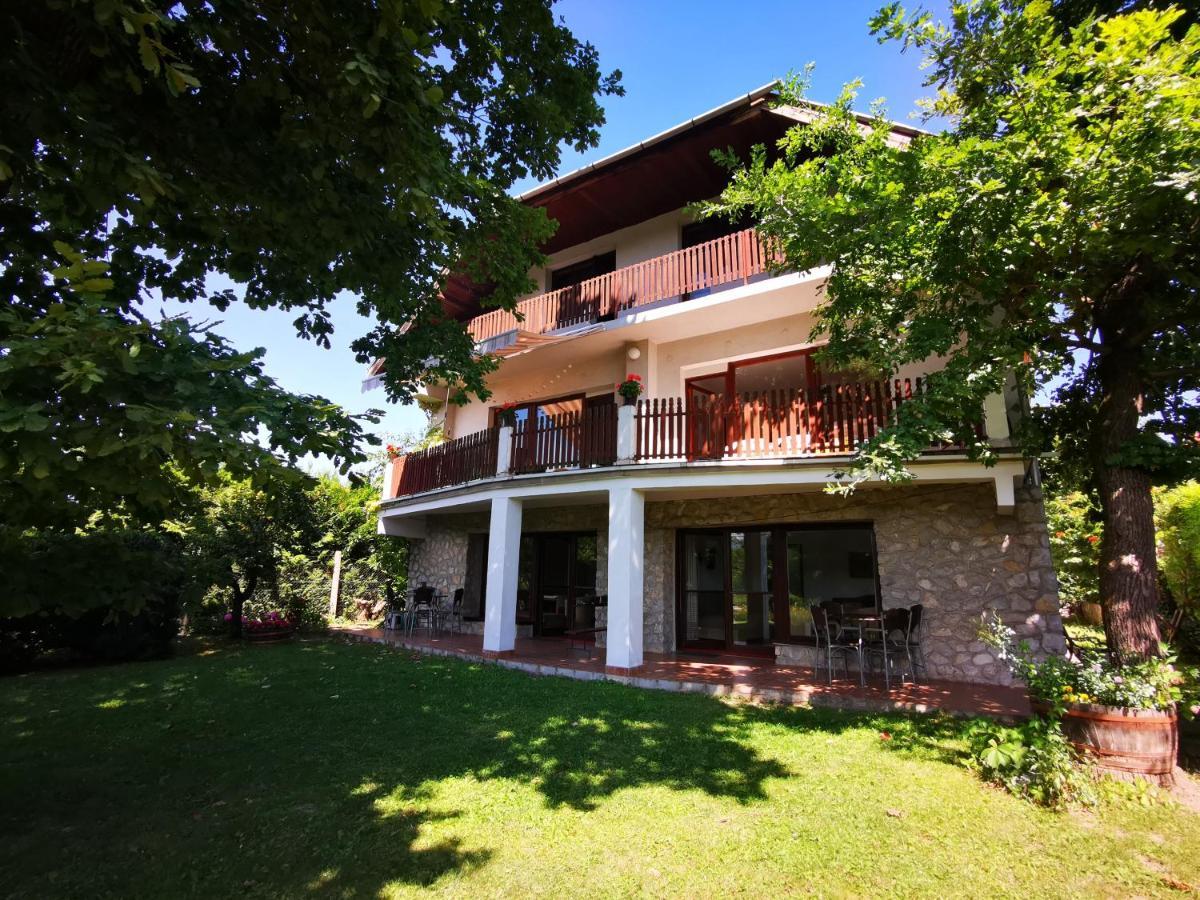 Apartment Tuenderi Csalados *